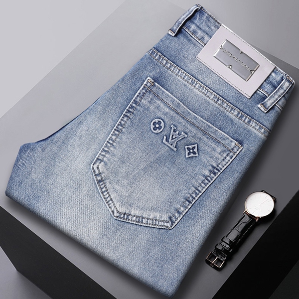 ブランドジーンズ側面デザイン